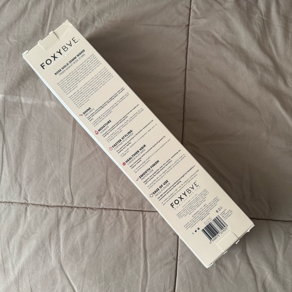 FoxyBae 25mm curling wand - Picture 3 of 4